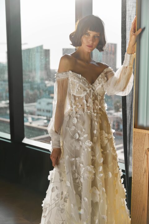 Florentine Wedding Dress • Une Vie D'amour • Calèche Bridal House
